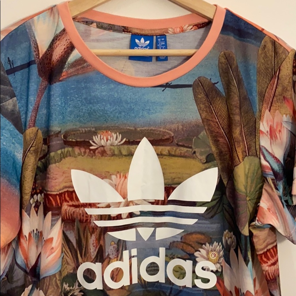 Addis’s Floral Print Tee